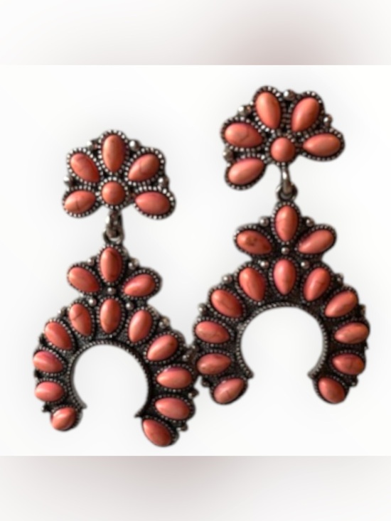 Jewelry - Dangle Earrings